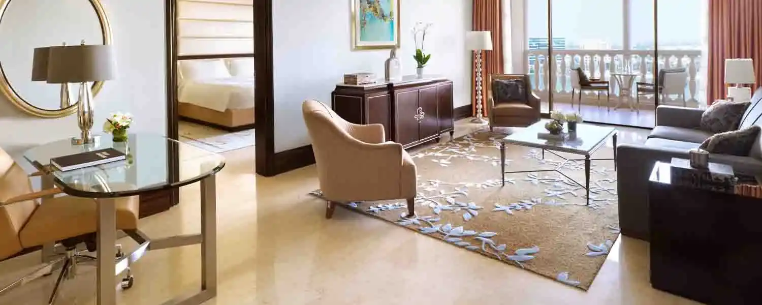 The Ritz-Carlton Abu Dhabi, Grand Canal-1